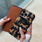Funda de silicona color ámbar para iPhone de Maison Caviar, protección y estilo en un diseño elegante y práctico.