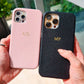 Carcasa para iPhone Pisa de Maison Caviar, funda protectora con diseño elegante visible en la imagen.