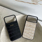 Funda para iPhone Valencia de Maison Caviar, protección de alta calidad en diseño elegante y resistente.