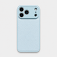 Funda para iPhone Madrid de Maison Caviar en color azul, protección elegante y diseño resistente para dispositivo móvil.