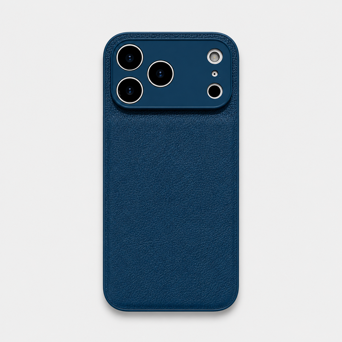 Funda para iPhone Madrid de Maison Caviar en color azul oscuro, protección y estilo para tu teléfono móvil.