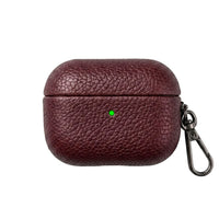 Funda para Airpods Maison Caviar Salem, protección de silicona con diseño elegante y ajustado para auriculares inalámbricos.