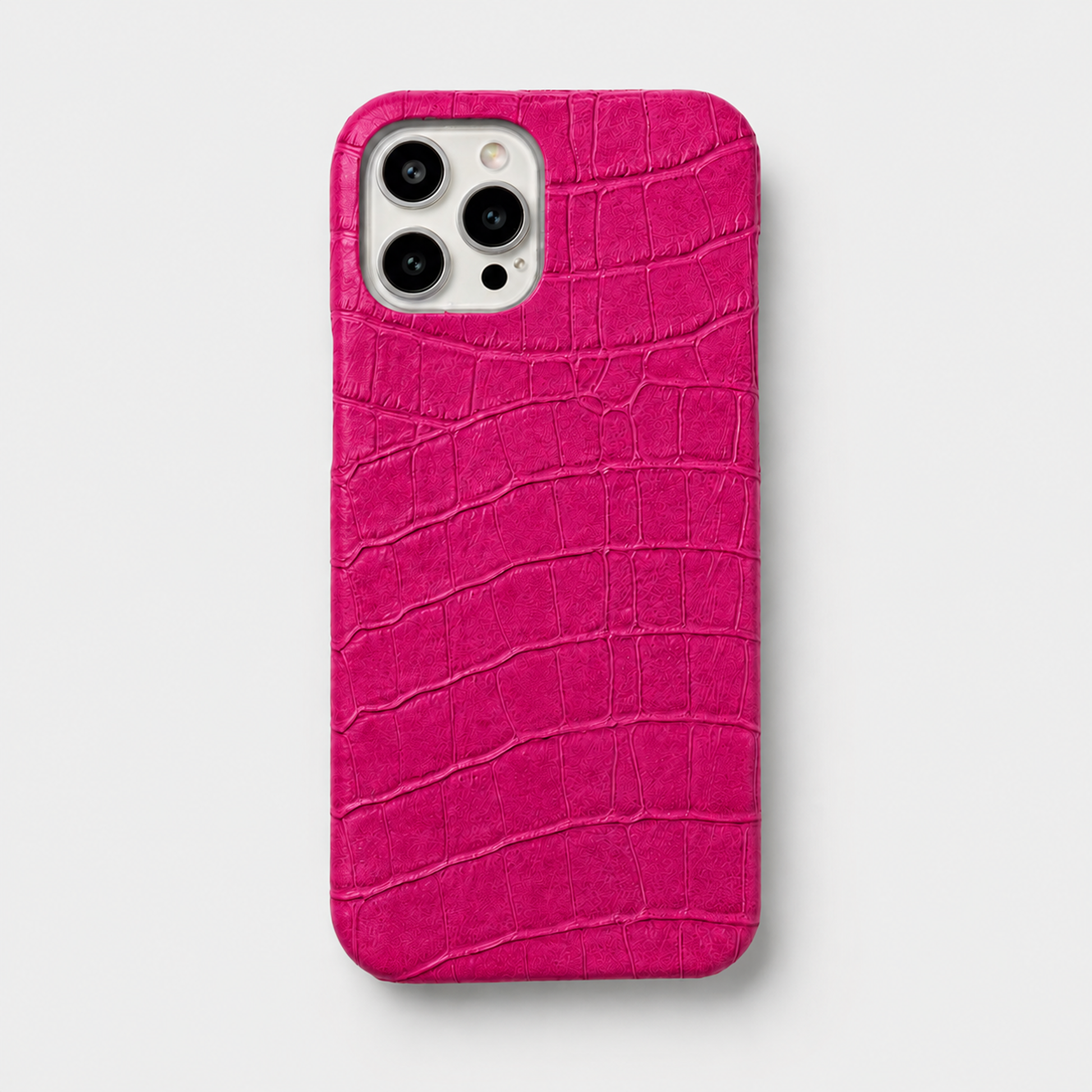 Funda para iPhone Casa Milan de Maison Caviar en color fucsia con diseño elegante y ajustado para protección del dispositivo.