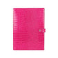 Funda para iPad Maison Caviar en color fucsia, protección elegante y moderna para tablet.