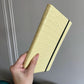 Agenda Sicilia de Maison Caviar con diseño elegante y páginas blancas, ideal para planificar y organizar el año.