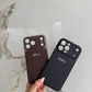Funda para iPhone Arthur de Maison Caviar, protección de alta calidad en elegante diseño para teléfono móvil.