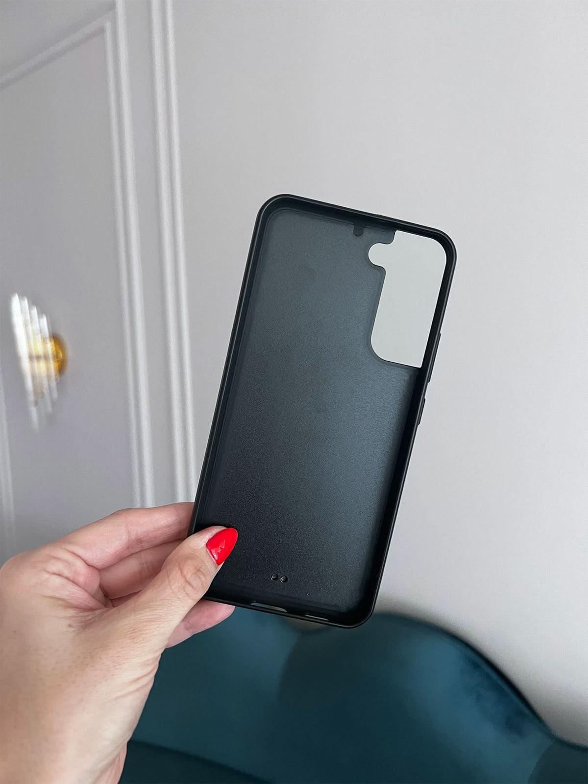 Funda Samsung Benedetto de Maison Caviar, protección elegante para teléfono móvil, con diseño sofisticado y material de alta calidad.