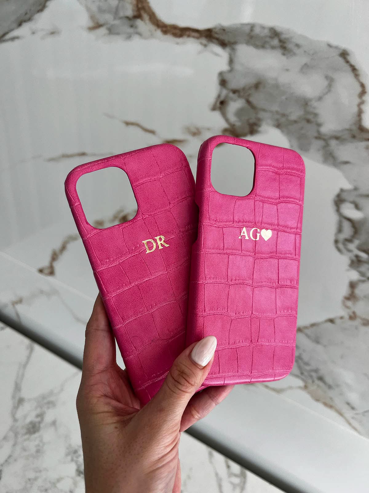 Funda para iPhone modelo Milan de Maison Caviar, protección elegante con diseño sofisticado y acabado de alta calidad.