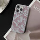 Funda para iPhone Abby de Maison Caviar, protección elegante en diseño compacto y resistente, vista frontal del case.