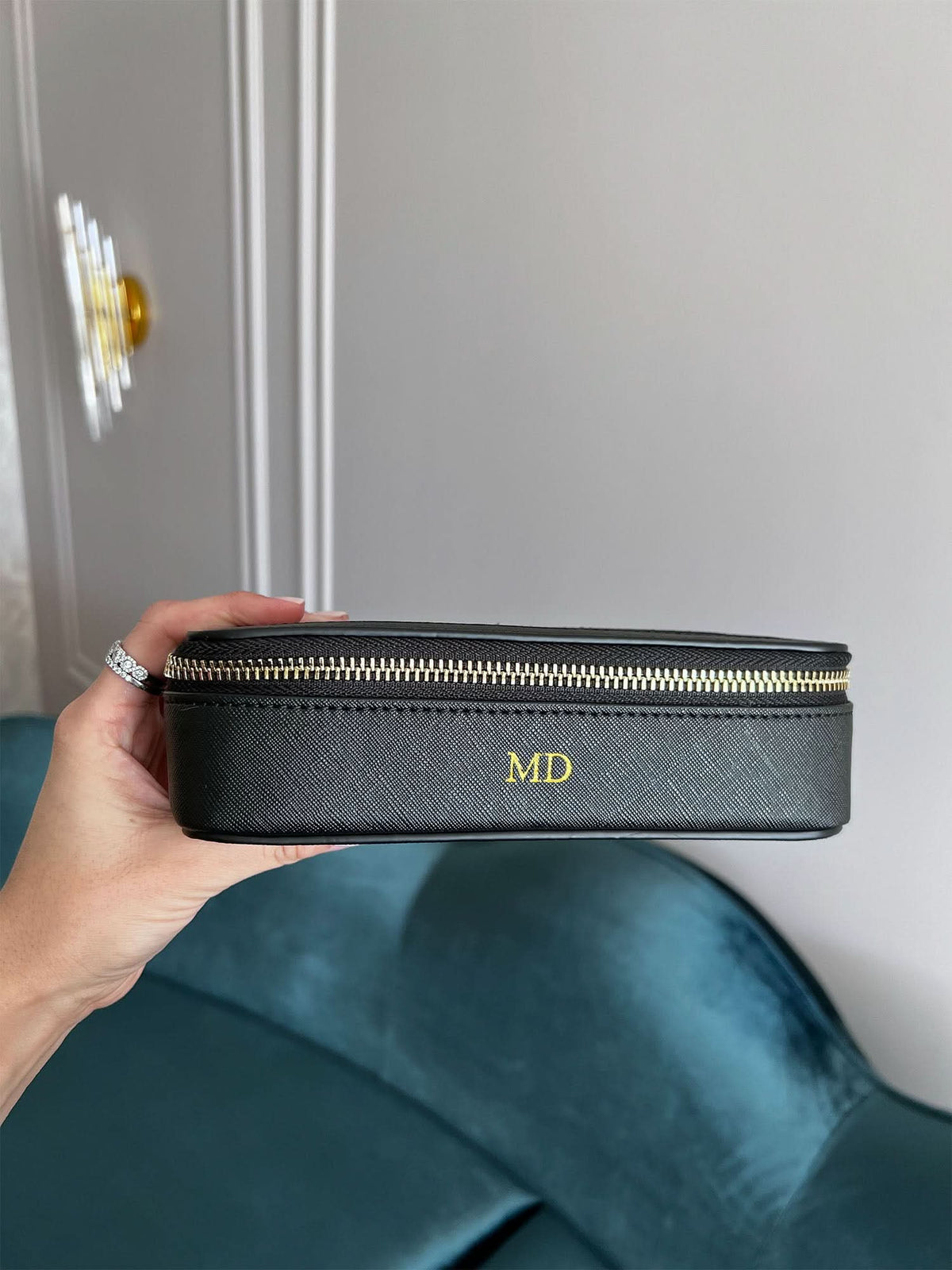 Maleta de viaje Oporto de Maison Caviar, conjunto de bolsas de viaje con diseño elegante y práctico para viajar con estilo.