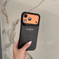 Funda para iPhone Maison Caviar Napoles, protección elegante de cuero con diseño sofisticado, vista frontal del caso en color neutro.