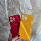 Funda para iPhone Roma de Maison Caviar, protección elegante y duradera, con diseño sofisticado en la imagen.
