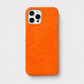 Funda para iPhone Maison Caviar Milan en color naranja, con diseño elegante y protección para teléfono inteligente.