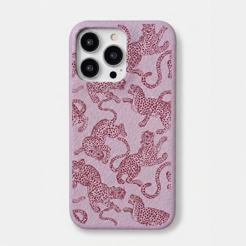 Funda para iPhone Maison Caviar Abby en color rosa y rojo, protección elegante para teléfono móvil.