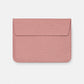 Funda para MacBook Maison Caviar Nobu con diseño rosacroc, protección elegante para portátil en imagen.