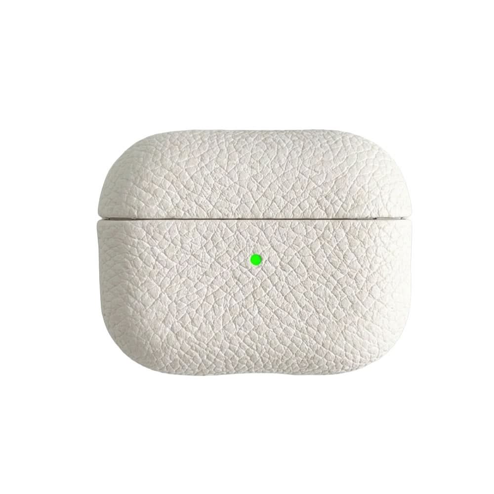 Funda para AirPods Maison Caviar Salem en color oscuro, protección elegante y duradera para auriculares inalámbricos.
