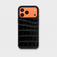 Funda para iPhone Valencia de Maison Caviar en color negro para iPhone 17 Pro Max, con diseño elegante y protección premium
