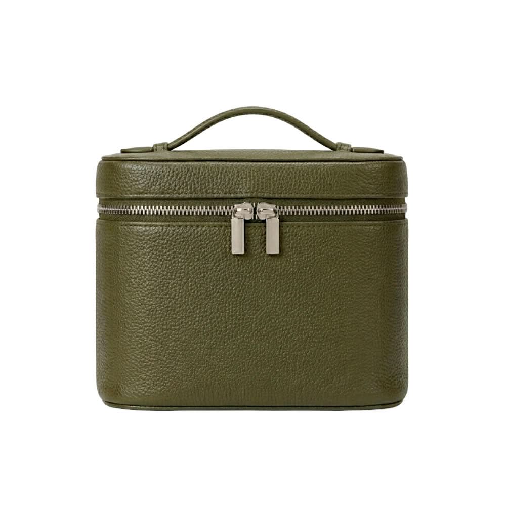 Bolsa de maquillaje Jade de Maison Caviar, funda de vanity con estilo elegante y diseño compacto visible en la imagen.