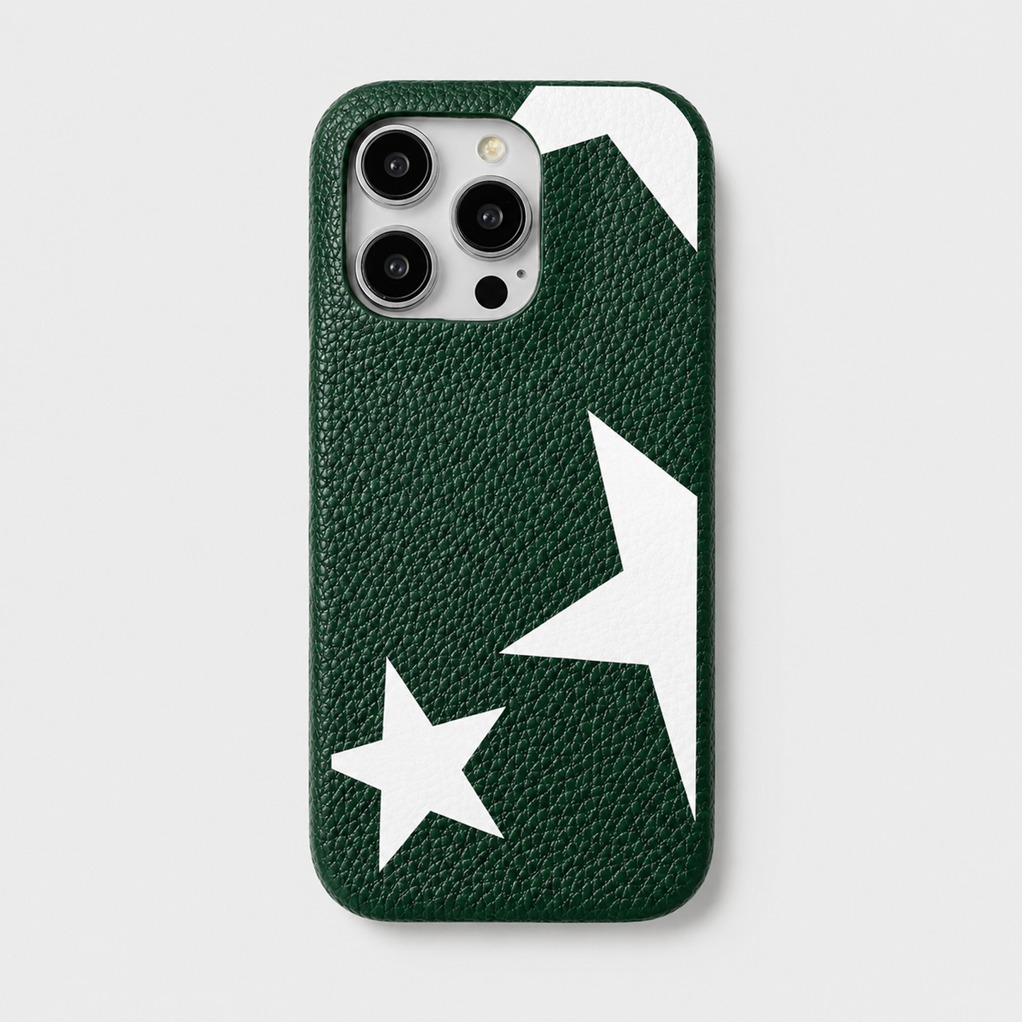 Funda para iPhone Maison Caviar Liam en color verde, protección delgada y elegante para teléfono inteligente.