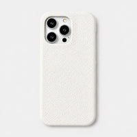 Funda blanca para iPhone Pisa de Maison Caviar, protección elegante y de alta calidad para teléfono móvil.