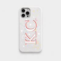 Funda blanca para iPhone de Maison Caviar con diseño elegante y protección duradera, vista frontal del estuche.