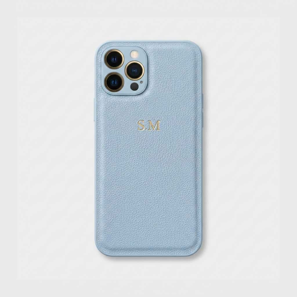 Funda para iPhone Maison Caviar Roma en color azul bebé, protección elegante para teléfono móvil.