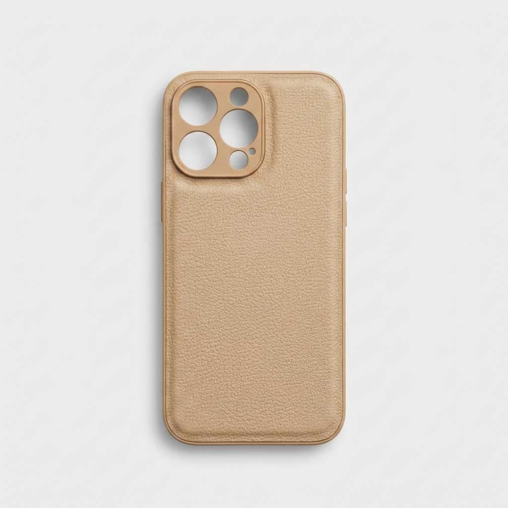 Funda para iPhone Maison Caviar Roma en color nude, de silicona y diseño elegante.