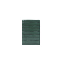 Porta pasaporte Maison Caviar en color verde esmeralda, con diseño elegante y práctico para viajes y protección de documentos.